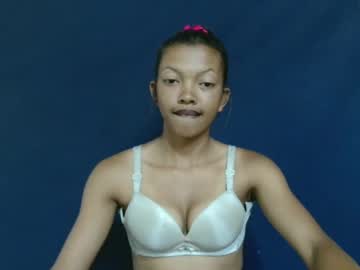 naomi_fun_sexy