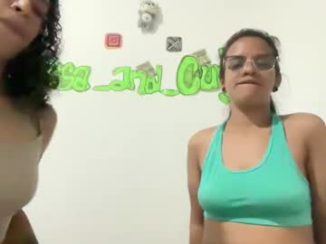 lissa_y_curly