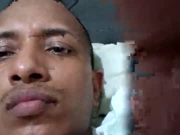 yisus_hot40