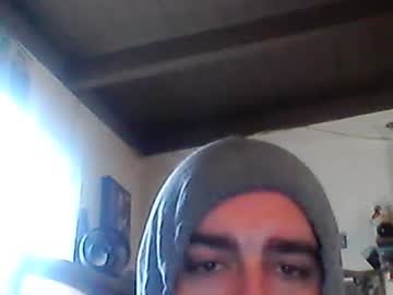 23whiteboi16854418