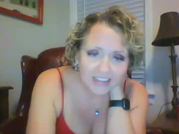 momnxtdoor