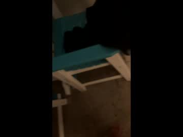 mrhanglow_bwc
