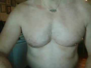 nakedinon