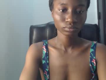 ebonyxx_petite