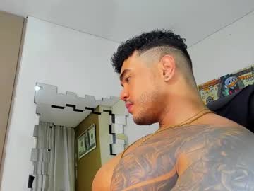 zeus_strong93