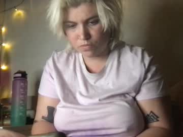 Profile of marlaquinzel