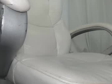 Profile of mature_2025