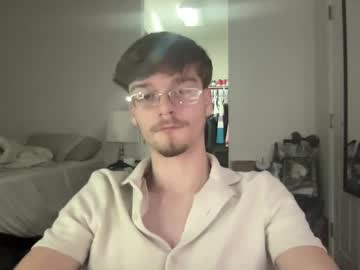 Profile of skinnywhiteboy23