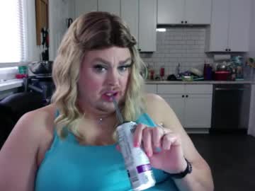 Profile of lucyaaron70