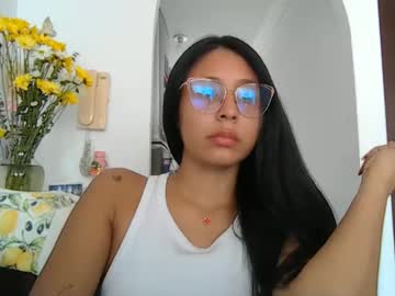 Profile of khloe_sweet18_