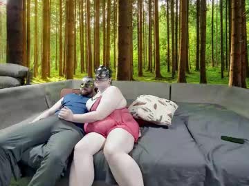 Profile of nudecouple2
