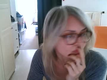 Profile of claudia_with_love