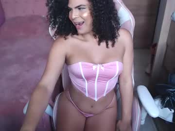 Profile of mahia_frizzy