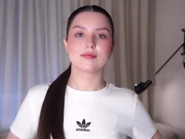 Profile of brunette_bunny_