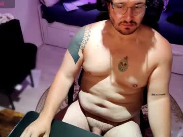 Profile of submusclesdaddy
