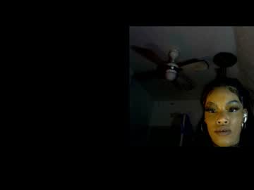 layylaluxx
