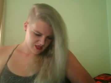 Profile of curvymom2025