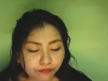 pinay_briee
