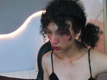 Profile of red_lips__