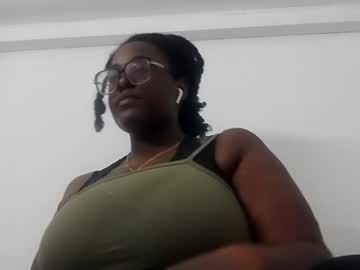 Profile of ebonybigtitqueen1