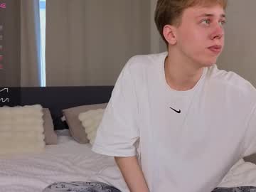 Profile of bee_boy_