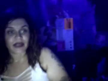 Profile of freakyfoxxy