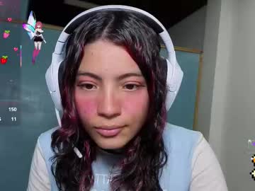Profile of littleredamy