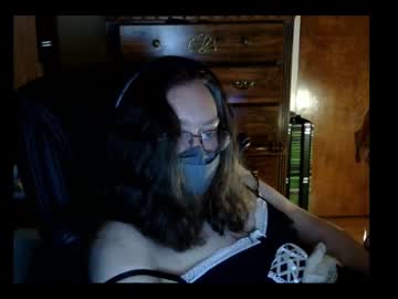 Profile of curvyb01