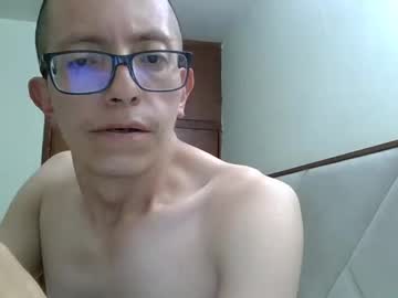 Profile of fonzi_flores