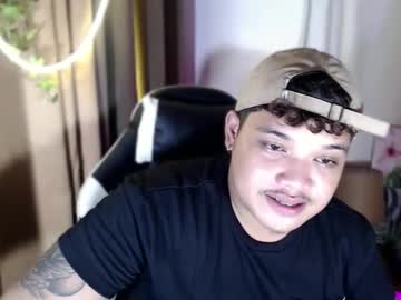 Profile of urmilky_shooterxx