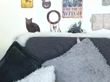 Profile of mia_roux1