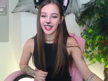 Profile of littlee_cherry18