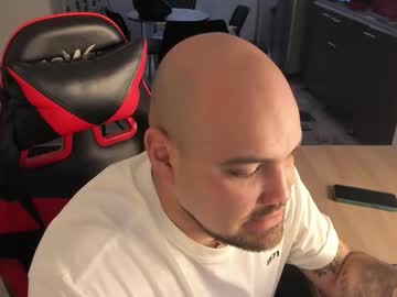Profile of eliancrow