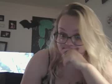 Profile of daddys_little_whore1013