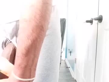 Profile of suckhernipple