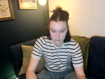 Profile of horny_college_roommates_