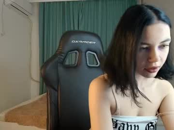 Profile of maylilly