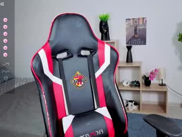 eva_elfiies