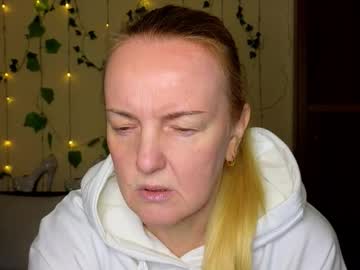 Profile of bella_hadatt