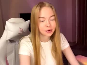 Profile of foxyenchantress