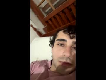 Profile of middletopoup