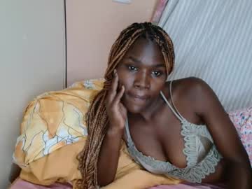 bella_cocy