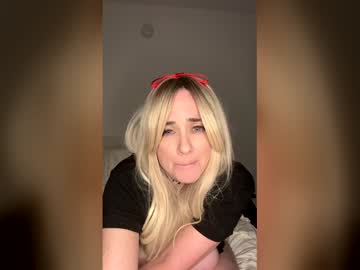 Profile of alexluvie