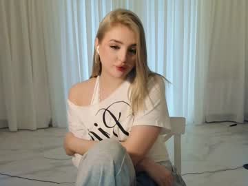 Profile of elainaberrong
