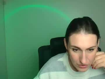 Profile of olivia_night_