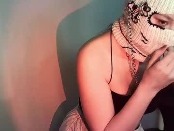 Profile of evie_muna