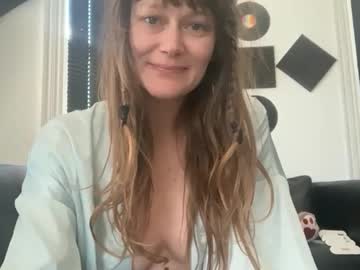 Profile of silkwilde