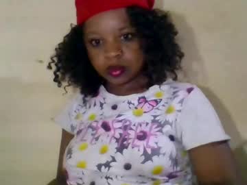 julia2817