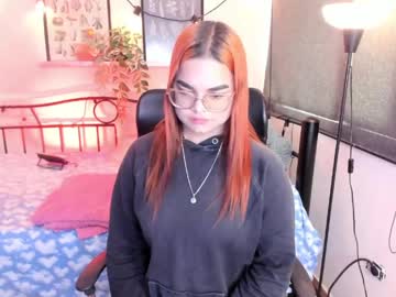 Profile of melanyrosee