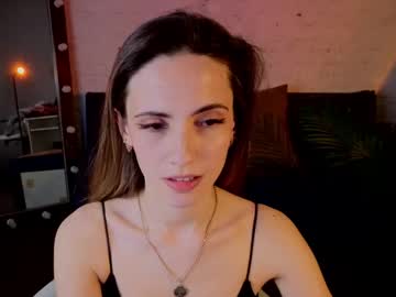 Profile of ameliameili